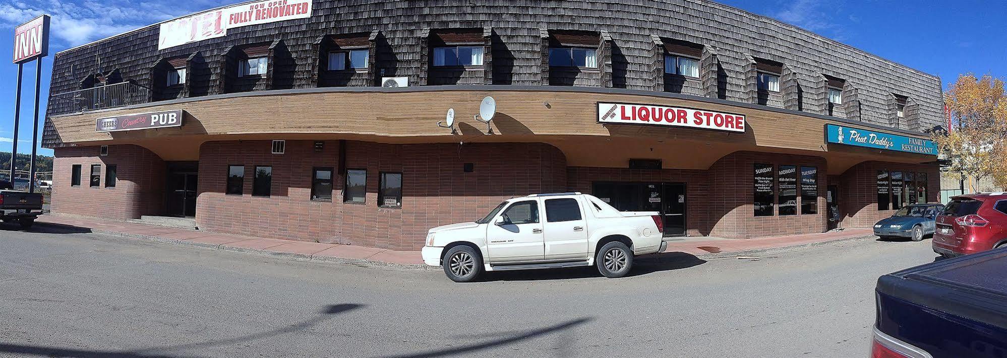 Vanderhoof Inn Bagian luar foto